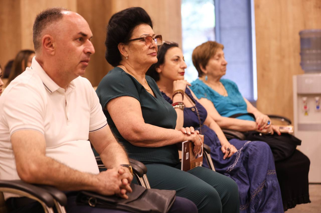 2024-07-16 18.31.36.jpg