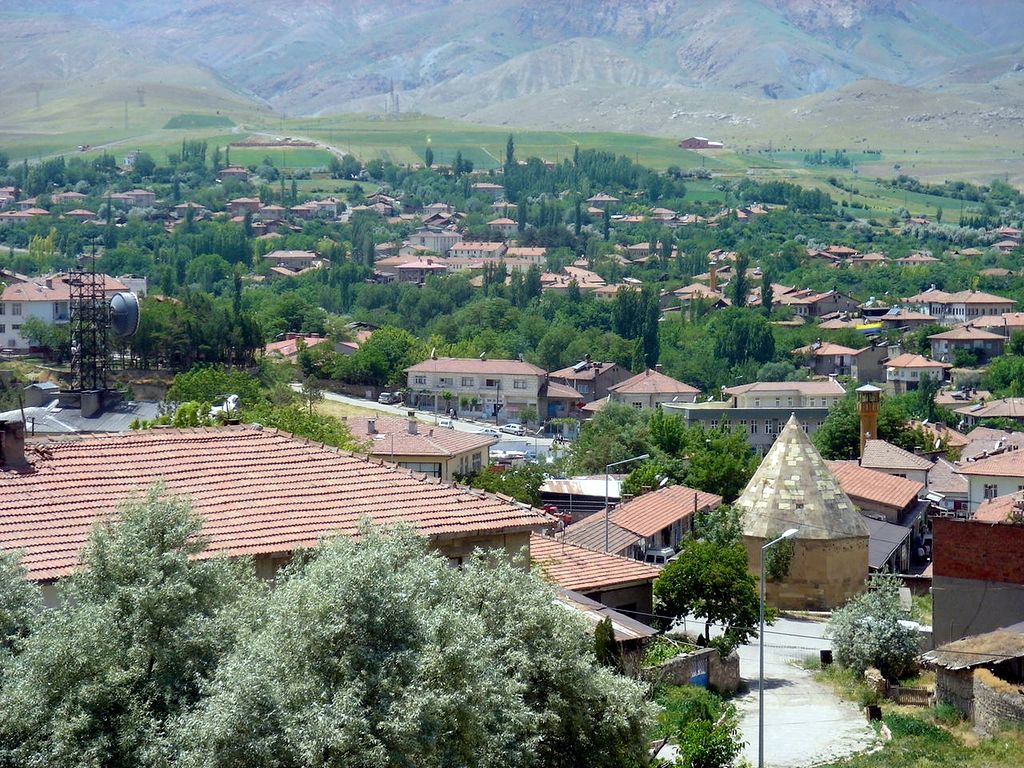 Дивриги ( Тефрика) - здесь зародилось павликианство.jpeg