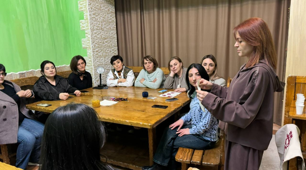 2025-11-12 10.48.03.jpg